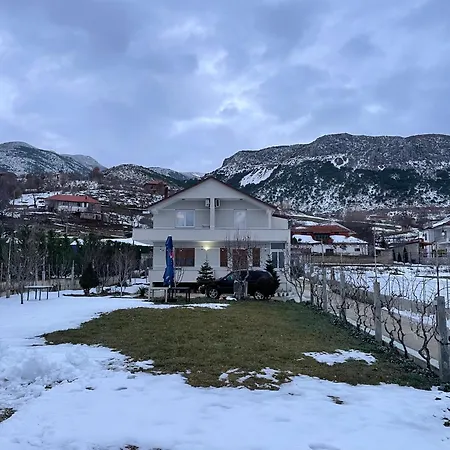 게스트하우스 Rejan 3*