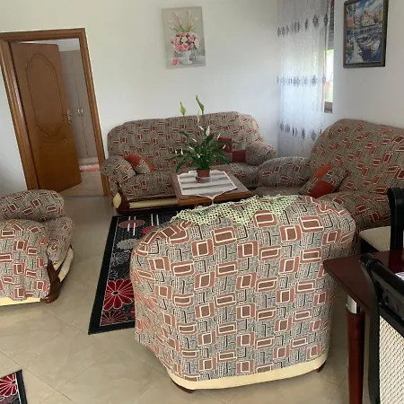 بيت ضيافة Rejan 3*