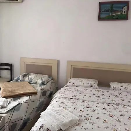 Guest house Rejan